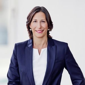 Sabine Breitschwerdt, Deutsche Kreditbank-AG